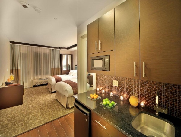 Condor Hotel by LuxUrban image 23