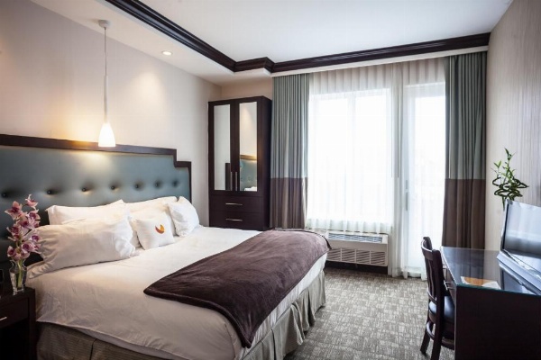 Condor Hotel by LuxUrban image 28